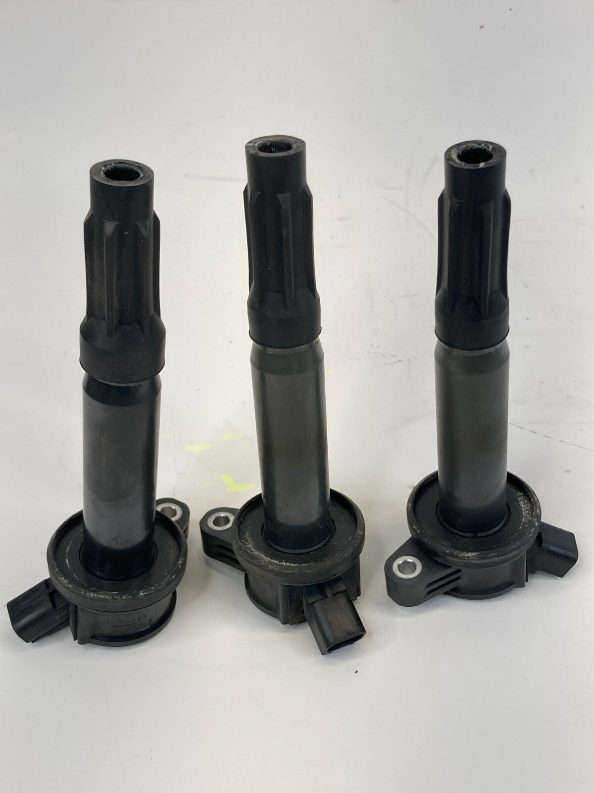 2006-2012 Ford Fusion 3.0L A/T Engine Ignition Coil Set of 3 6E5E-12A375 OEM