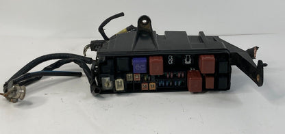 2000 2001 2002 Toyota Tundra 4.7L Engine Fuse Relay Box Block Compartment OEM