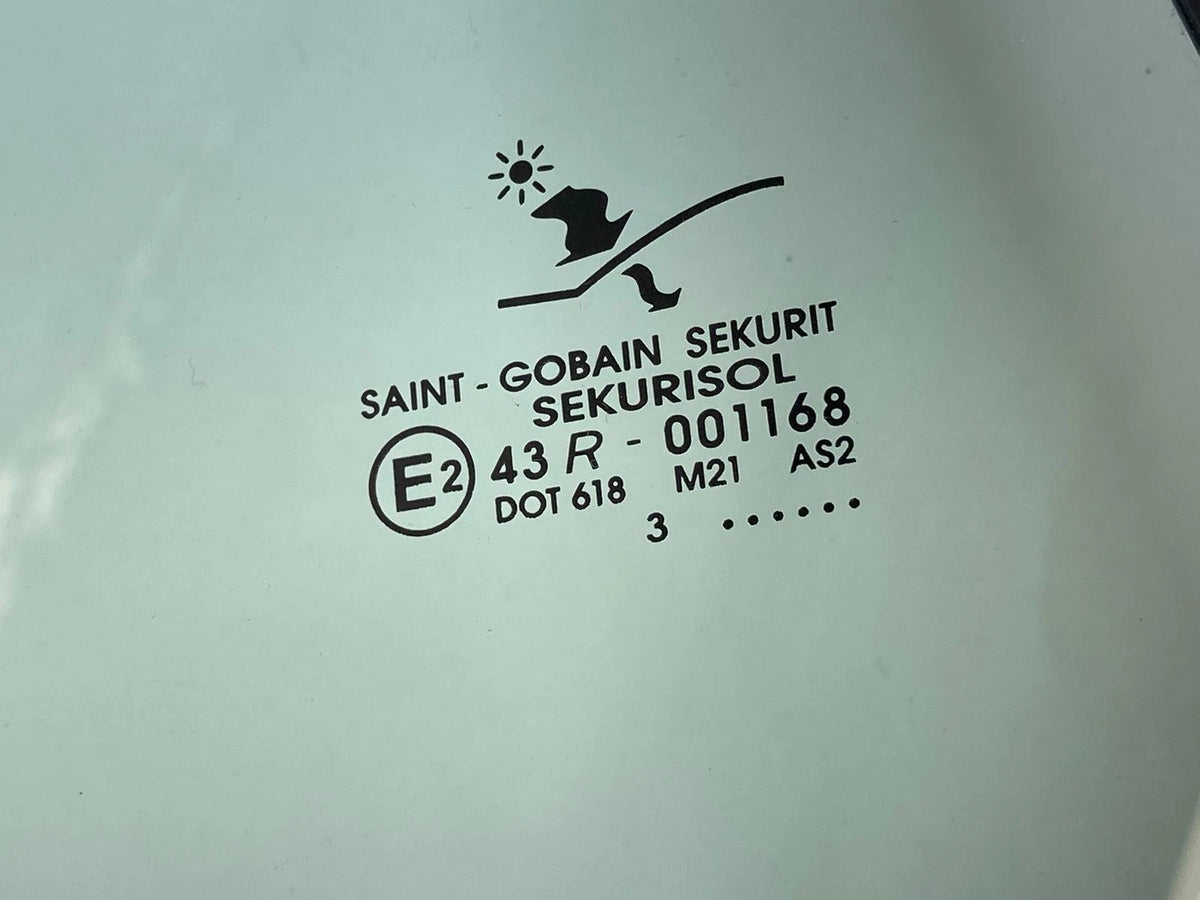 04-11 SAAB 9-3 CONVERTIBLE REAR RIGHT PASSENGER WINDOW REGULATOR GLASS 12830638