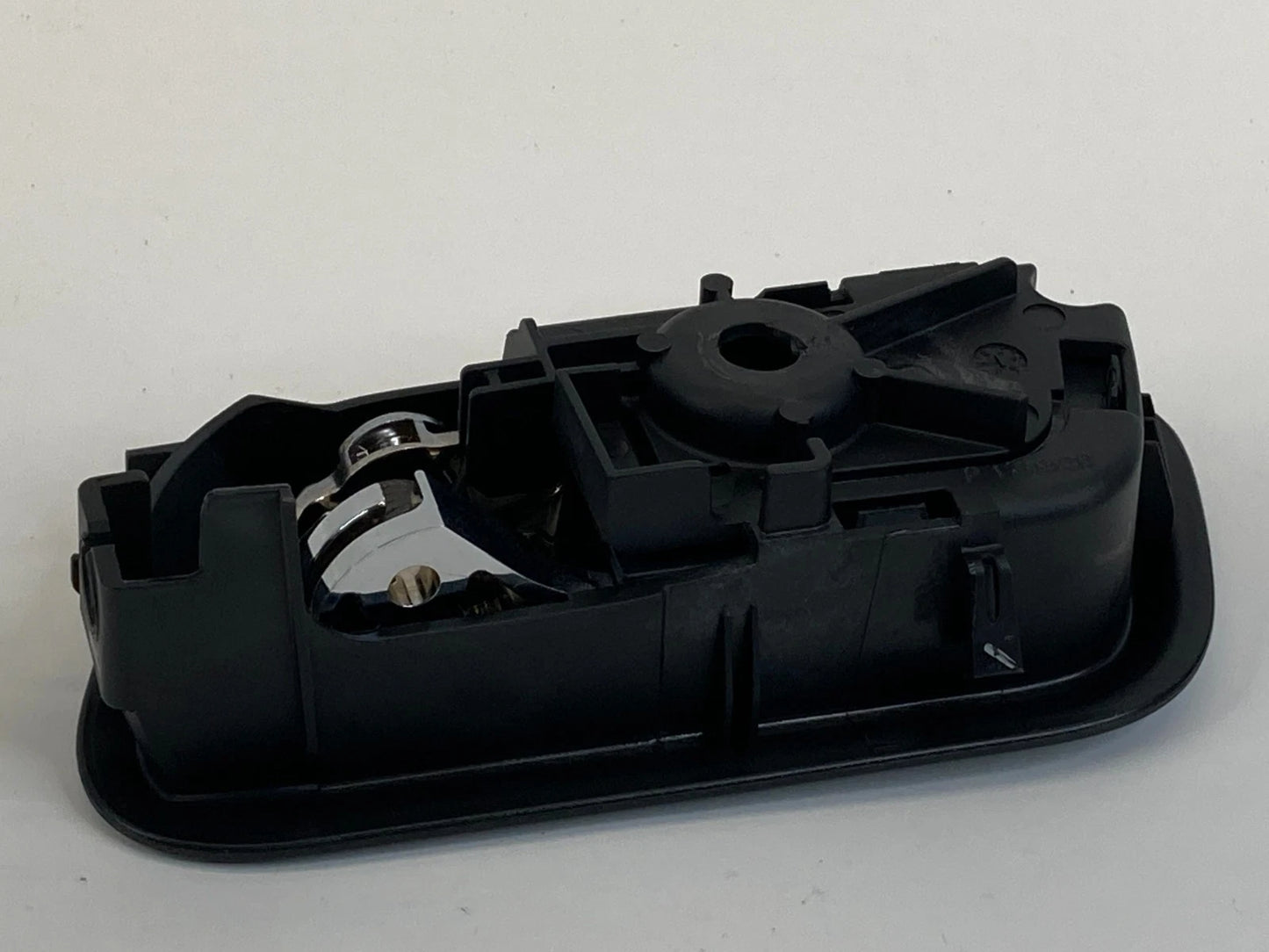 2010-2019 FORD TAURUS INTERCEPTOR REAR RIGHT SIDE INTERIOR DOOR HANDLE OEM