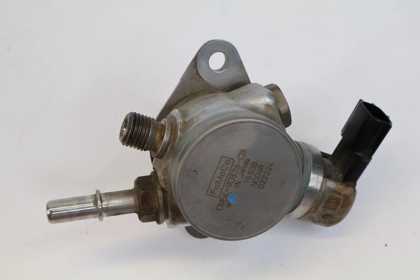 2012-2018 FORD FOCUS 2.0L L4 A/T HIGH PRESSURE FUEL PUMP CM5E-9D376-CB OEM