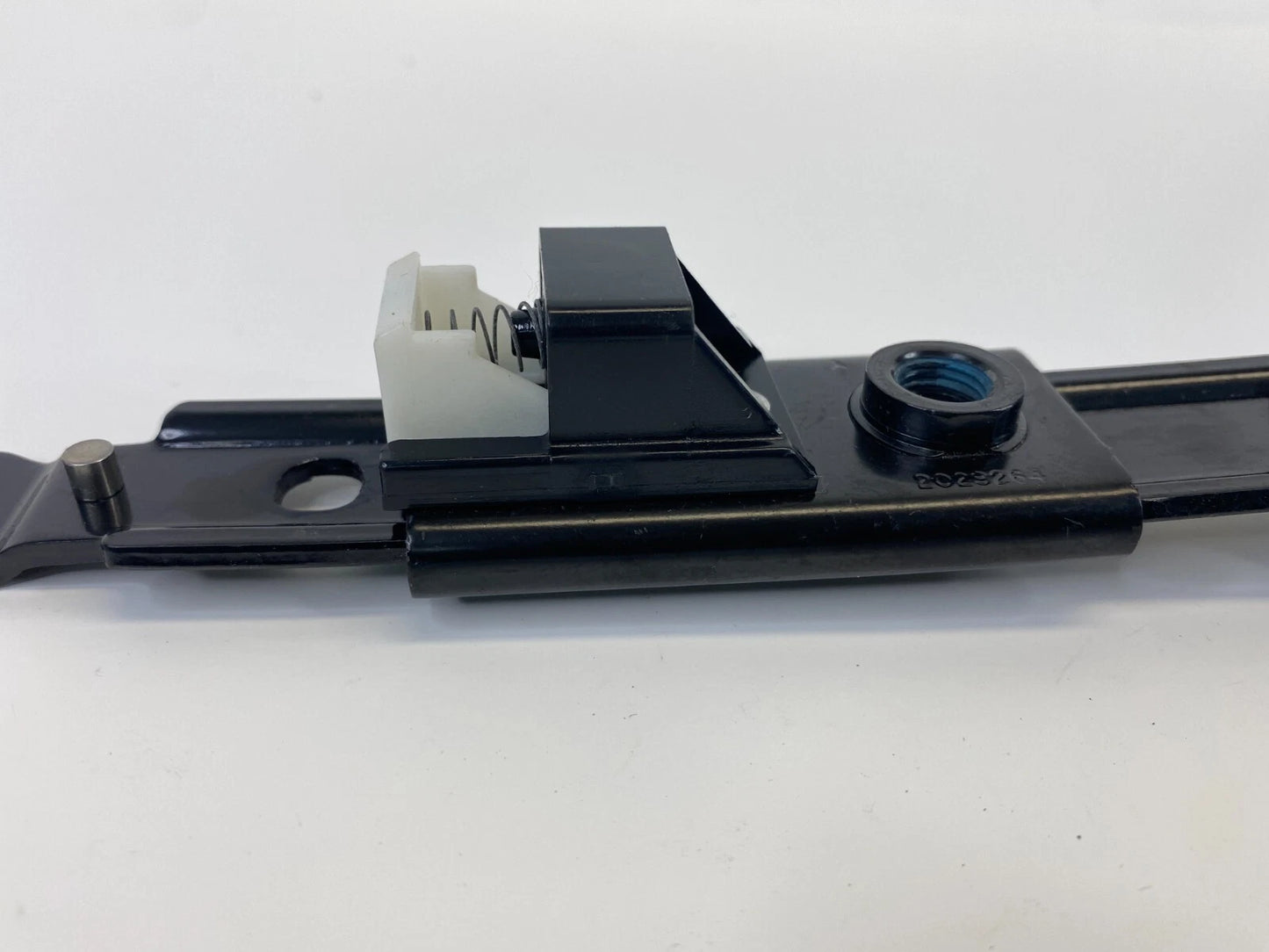 11-16 HYUNDAI ELANTRA FRONT LEFT DRIVER SIDE SEAT BELT HEIGHT ADJUSTER OEM