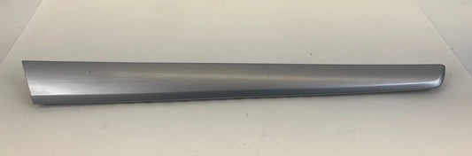 2012-2015 VOLKSWAGEN PASSAT REAR RIGHT DOOR PANEL MOLDING BEZEL 561867420B OEM
