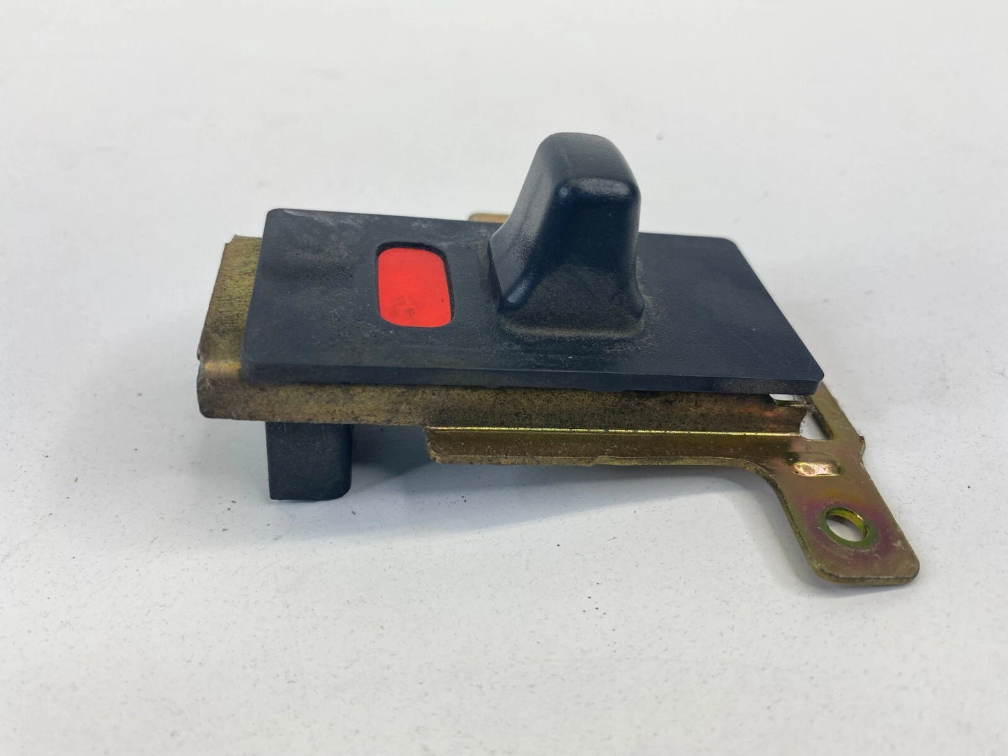 1999-2004 HONDA ODYSSEY REAR RIGHT PASSENGER DOOR LOCK BUTTON CONTROL SWITCH OEM