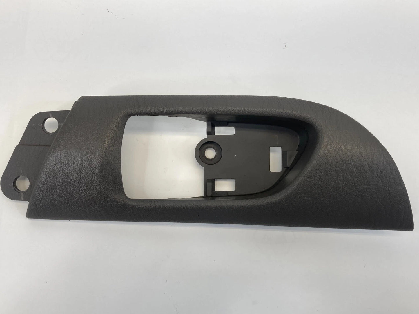98-05 LEXUS GS300 GS400 GS430 REAR LEFT INNER DOOR HANDLE COVER BEZEL TRIM OEM