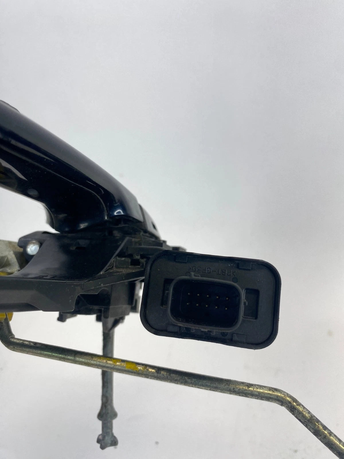 06-14 LEXUS IS250 IS350 FRONT LEFT EXTERIOR DOOR HANDLE KEYLESS 89991-30050 OEM
