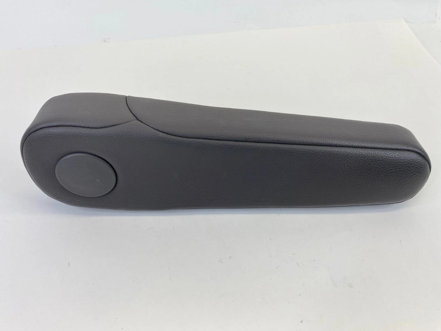 2011 2012 2013 HONDA ODYSSEY FRONT RIGHT PASSENGER SIDE SEAT ARMREST ARM REST