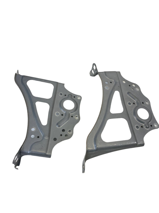 04 05 06 07 08 09 TOYOTA PRIUS CENTER DASH RADIO MOUNT BRACKETS SET LH RH OEM