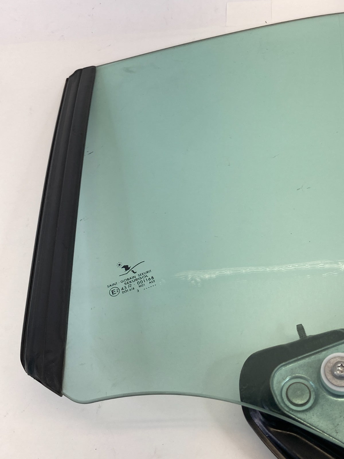 2004-2011 Saab 9-3 Convertible Rear Left Side Quarter Window Glass w/ Regulator