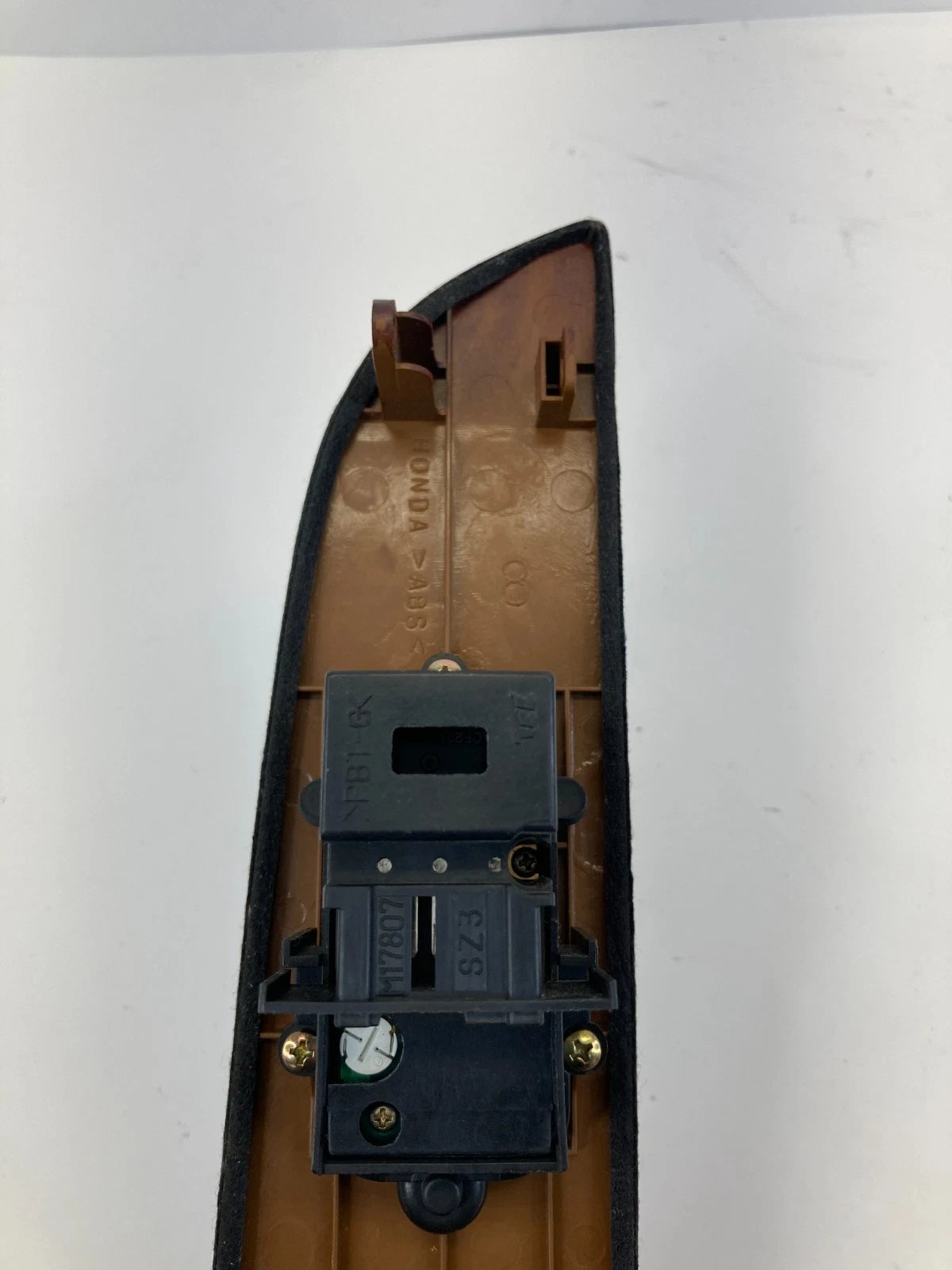 1999-2004 ACURA RL REAR LEFT BACK DOOR WINDOW CONTROL SWITCH 35772-SZ3-A000 OEM