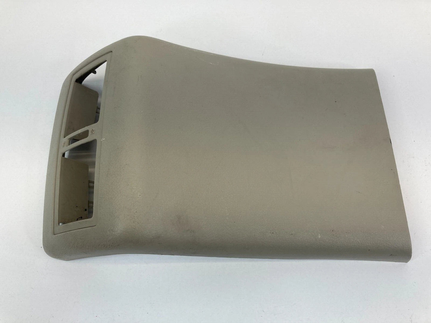 2007-2011 TOYOTA CAMRY HYBRID CENTER CONSOLE REAR AIR VENT PANEL 58923-06040 OEM
