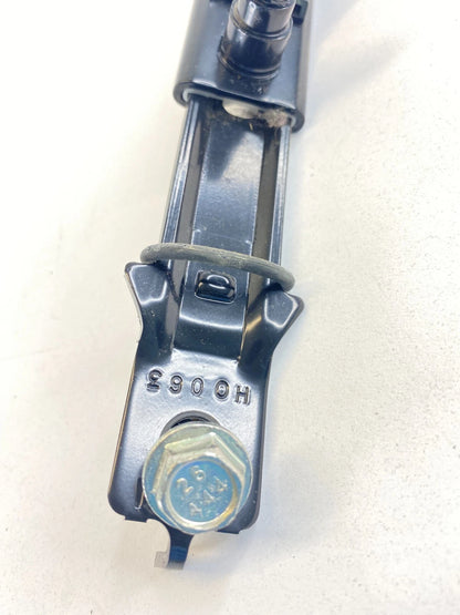 10-12 HYUNDAI SANTA FE FRONT LEFT DRIVER SIDE SEAT BELT HEIGHT ADJUSTER OEM