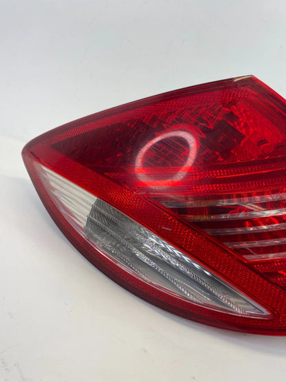07-14 Mercedes-Benz CL55 CL600 CL65 Rear Left Tail Light Tail Lamp 216-820-0964