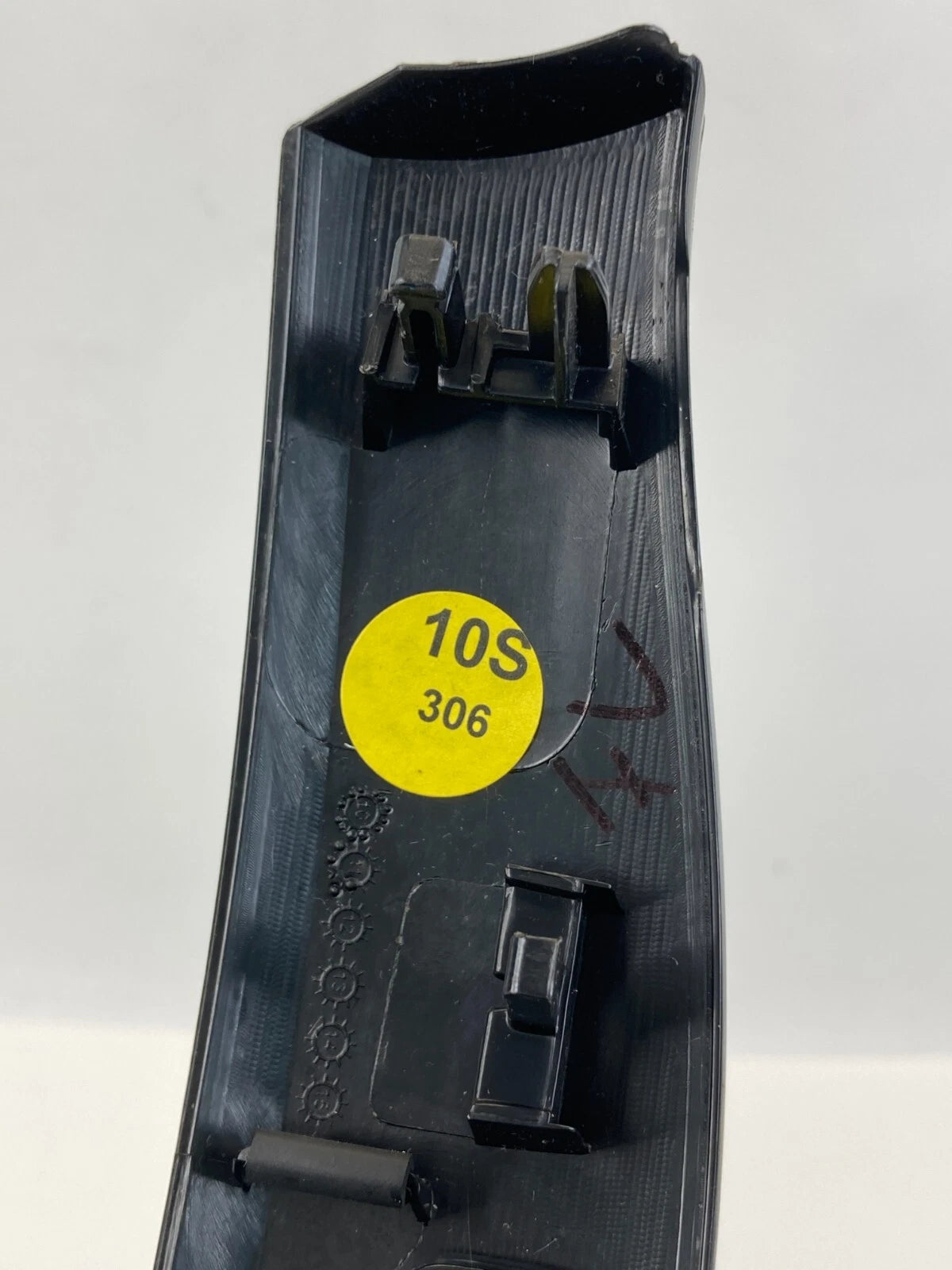 2012-2015 VW PASSAT DASH HEADLIGHT SWITCH BEZEL TRIM COVER OEM 561857211B