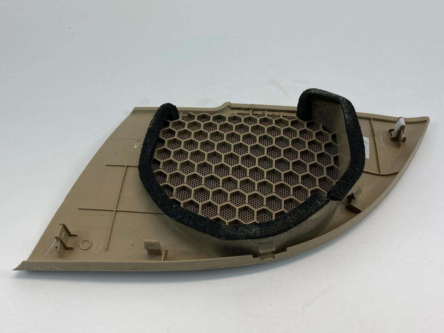 2005-2010 HONDA ODYSSEY REAR LEFT AUDIO SPEAKER GRILLE COVER TRIM 84662-SHJ-A010
