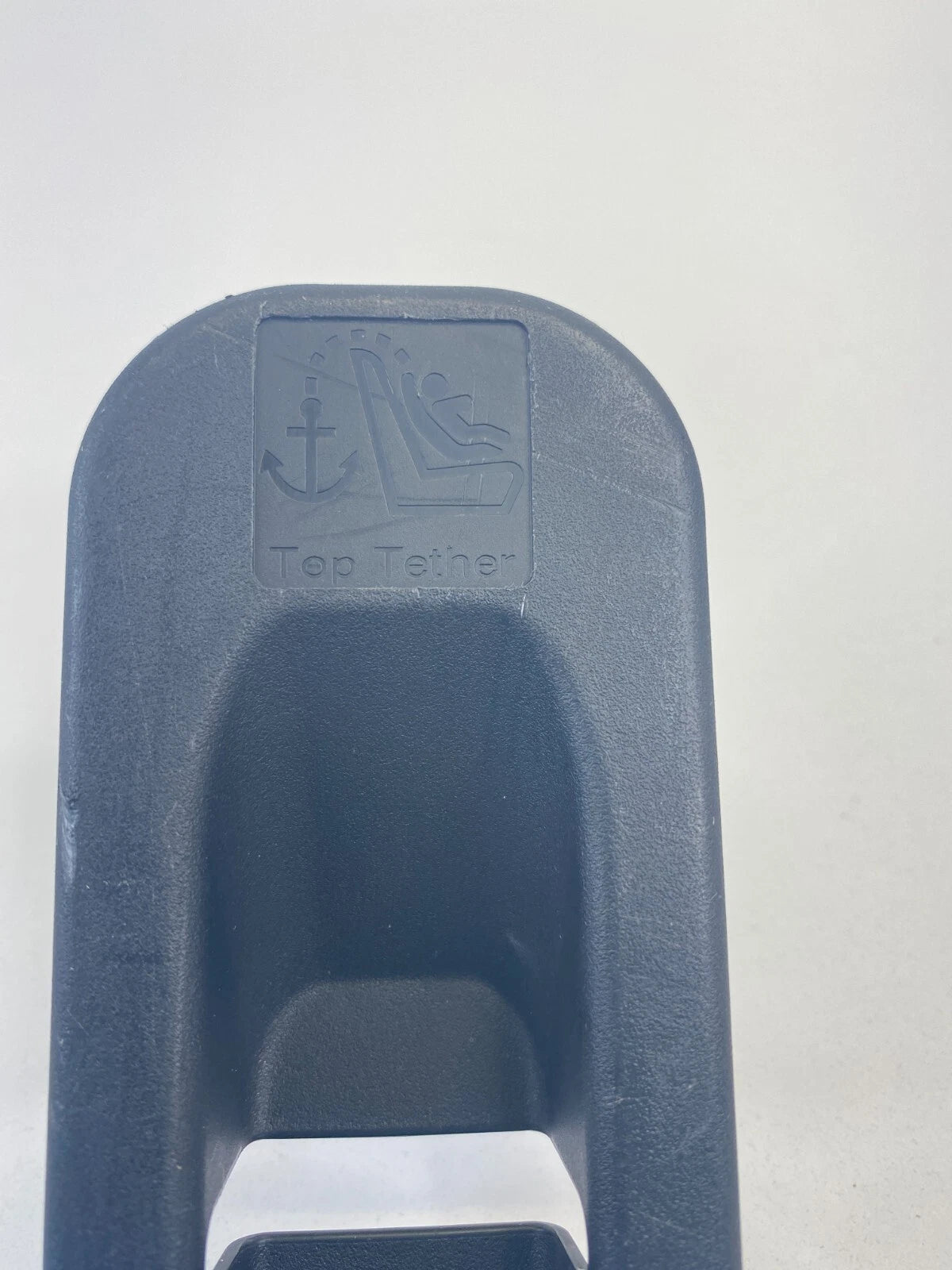 2007-2012 MAZDA CX-7 CX7 REAR DECK SEAT CHILD SAFETY ANCHOR HOOK COVER CAP TRIM