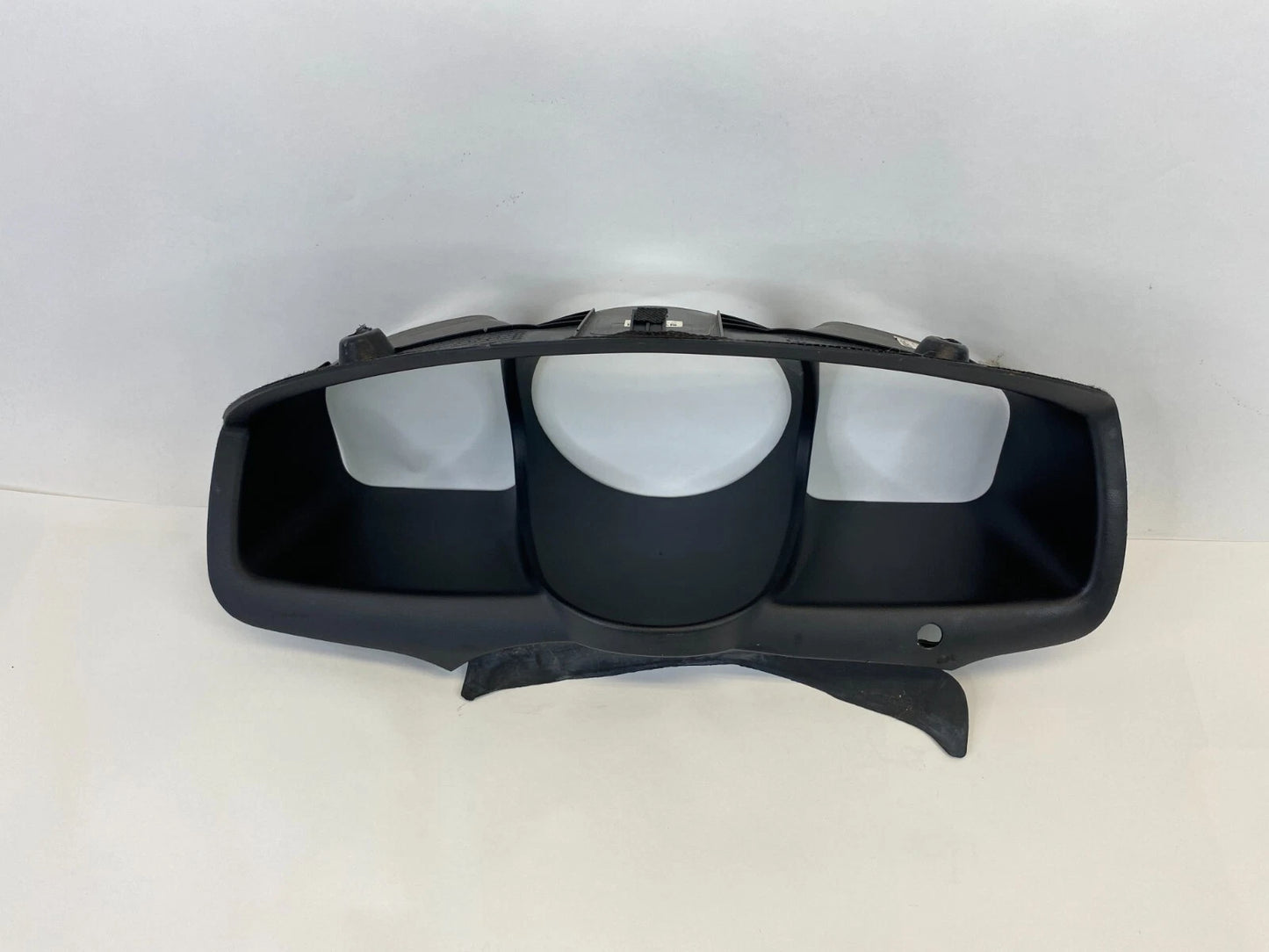 2005-2010 KIA SPORTAGE DASH INSTRUMENT PANEL SPEEDOMETER CLUSTER BEZEL TRIM OEM