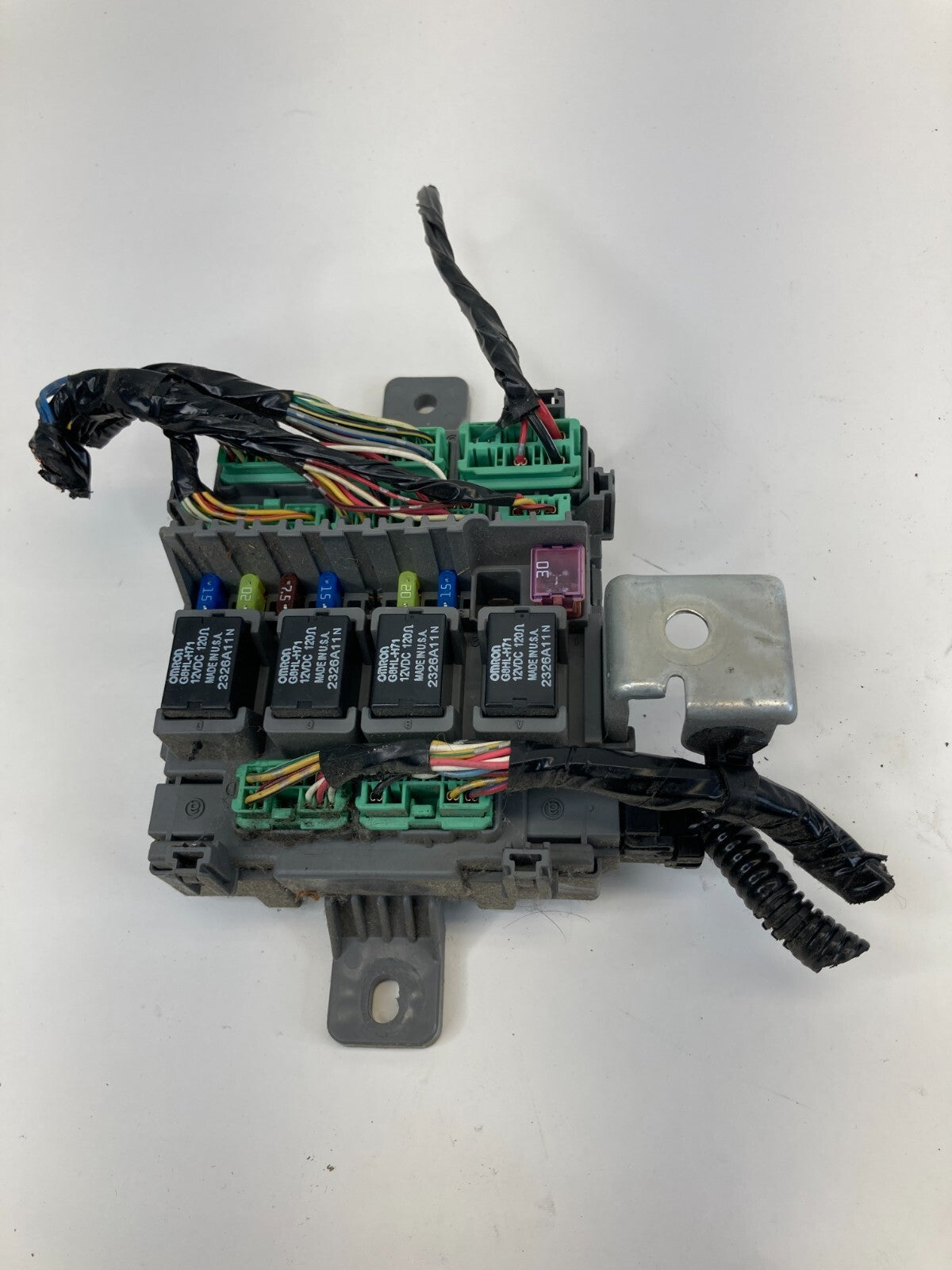 2005-2007 Honda Odyssey Interior Cabin Right Side Fuse Box Relay Junction Block