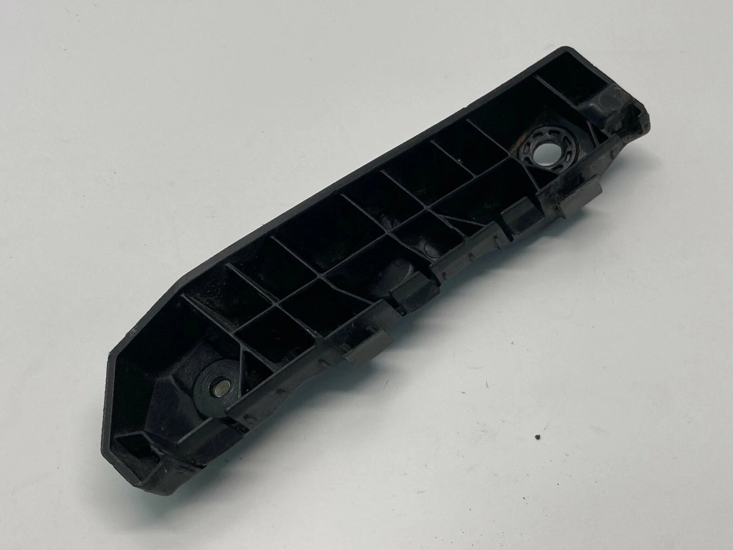 2011 2012 2013 KIA OPTIMA FRONT LEFT BUMPER BRACKET SIDE RETAINER 86513-2T000