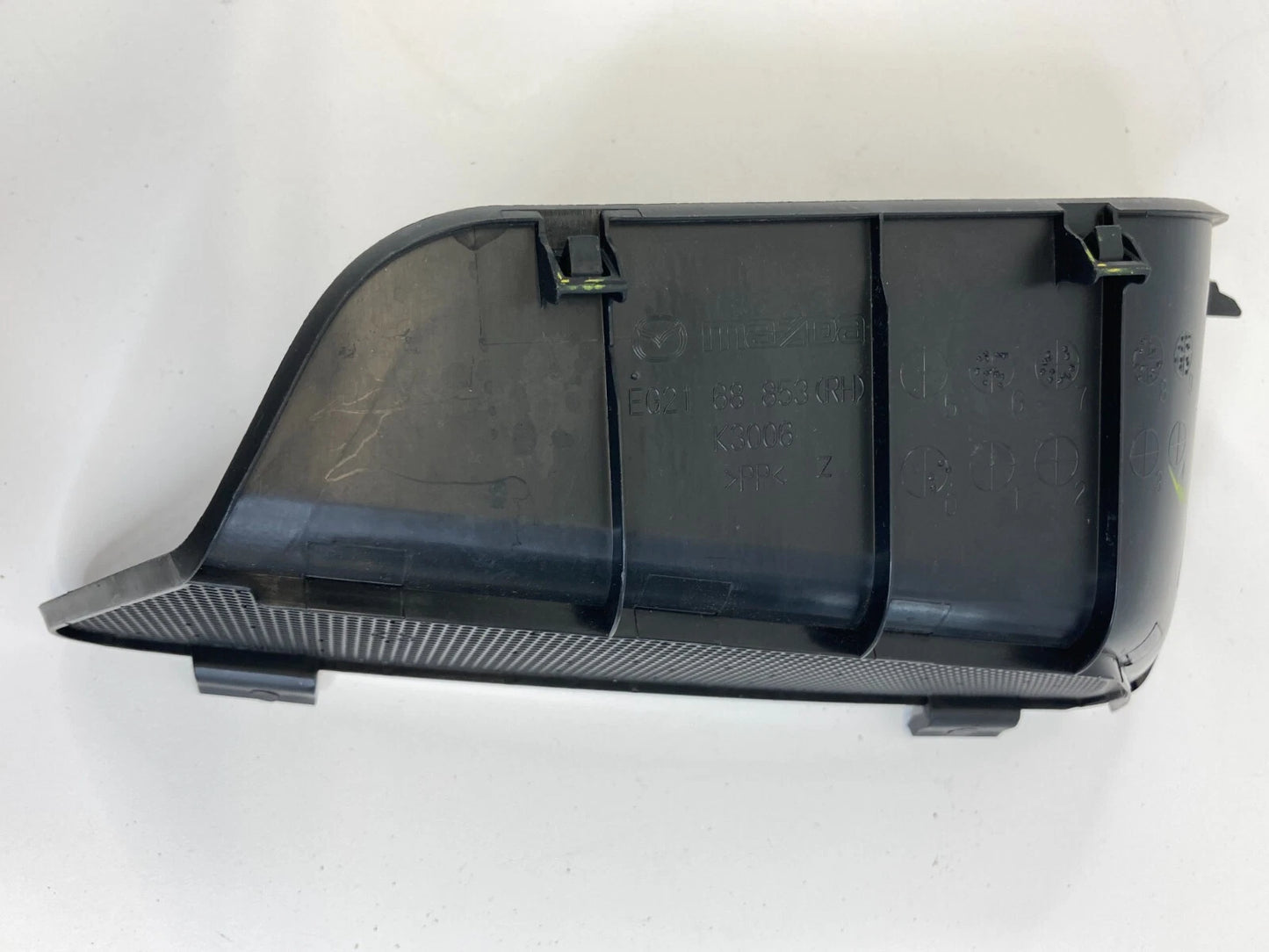 2007-2012 MAZDA CX-7 REAR RIGHT SIDE INNER TAIL LIGHT ACCESS COVER EG2168853 OEM