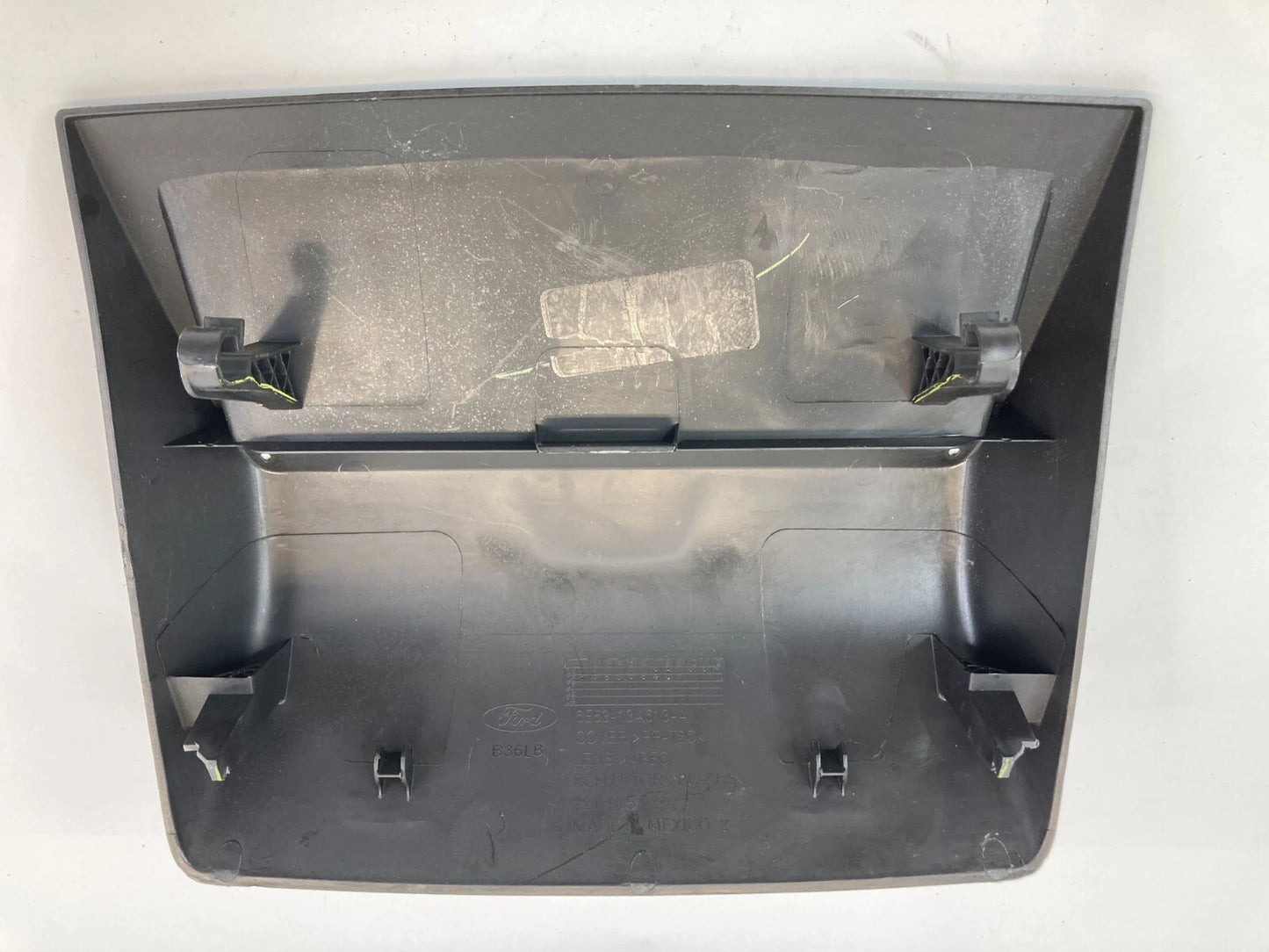 2006-2009 FORD FUSION THIRD BRAKE STOP LIGHT MOUNT LAMP COVER 6E53-13A613-A