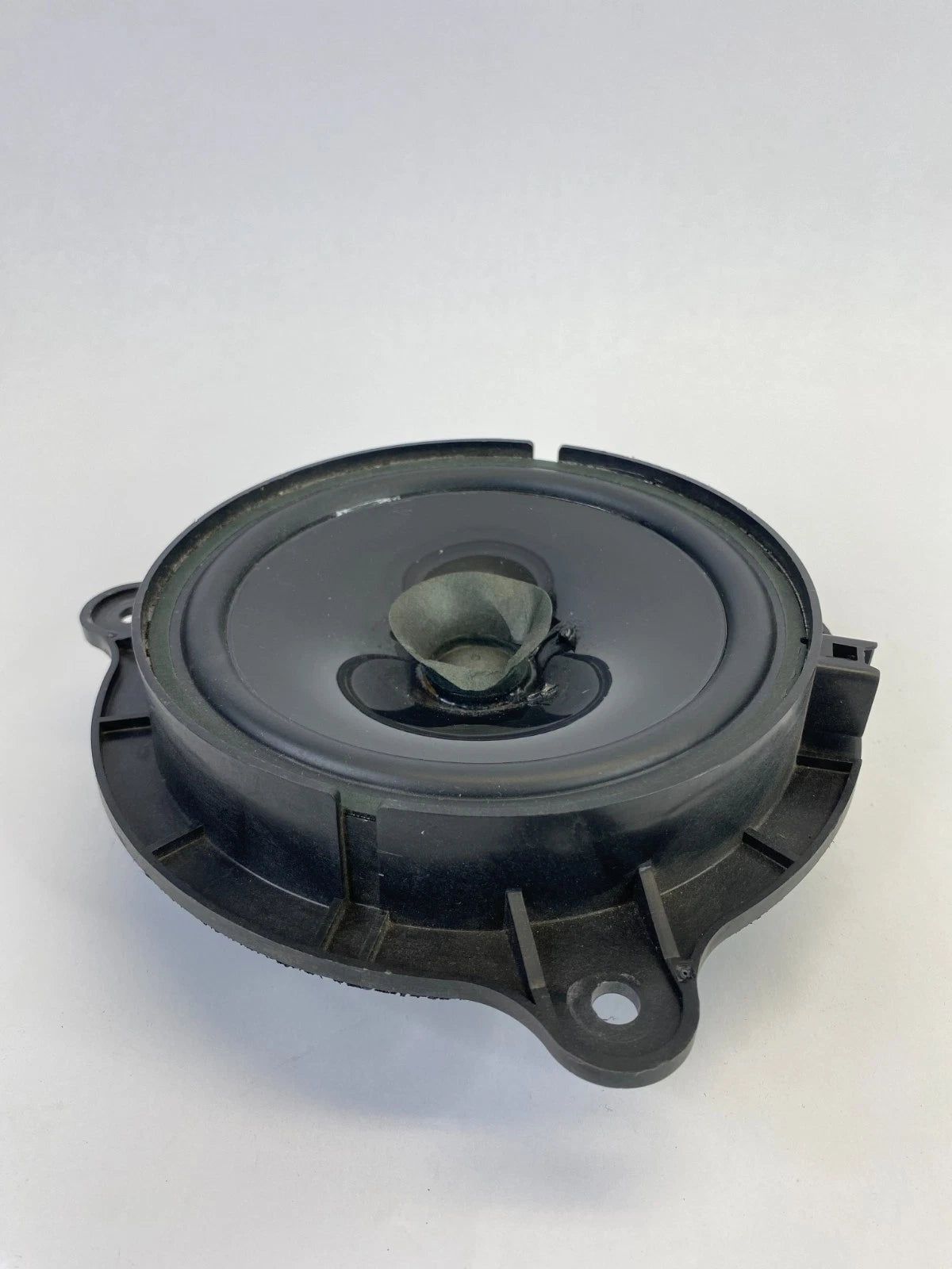2007-2020 NISSAN ALTIMA SEDAN FRONT RIGHT SIDE DOOR AUDIO SPEAKER 28156-ZX10A