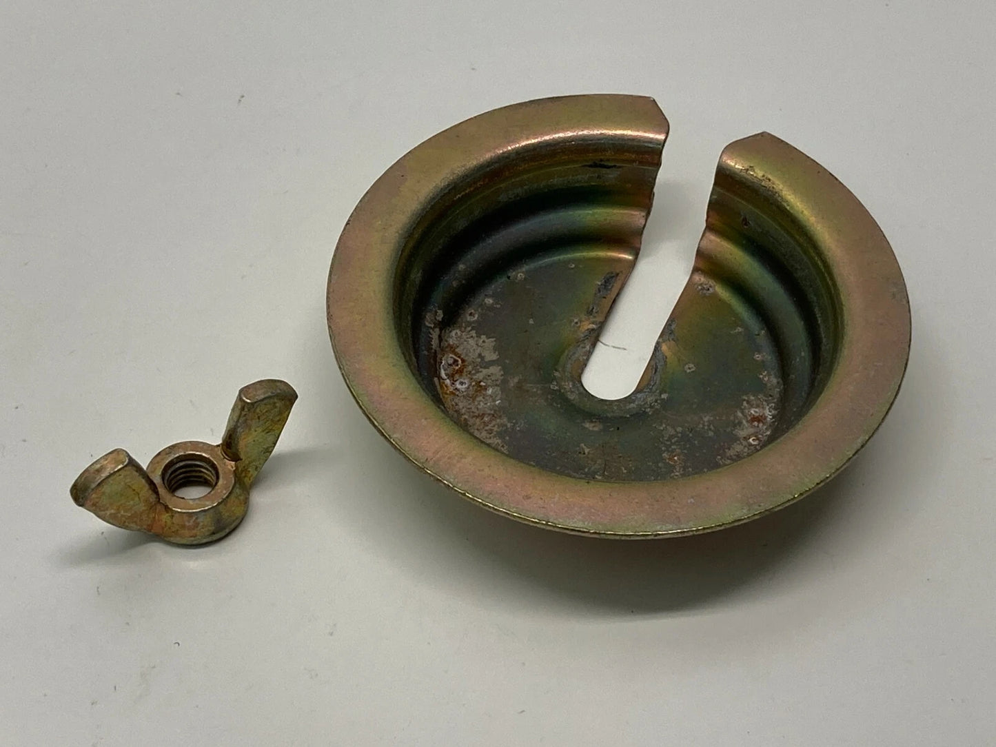 1994 1995 BMW 540I SPARE TIRE HOLD DOWN CUP RETAINER PLATE BOLT NUT OEM