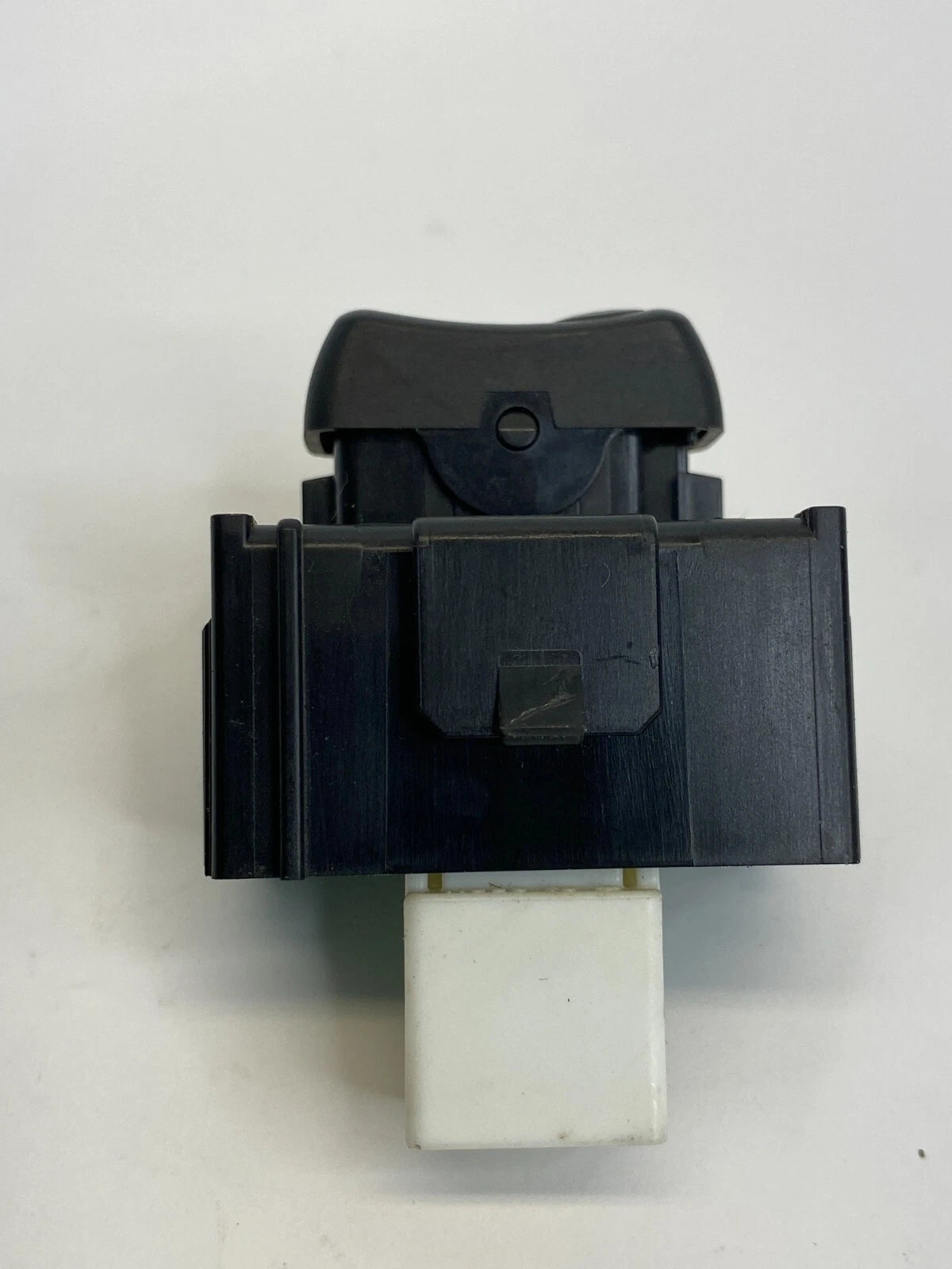 2010-2015 TOYOTA PRIUS FRONT RIGHT PASSENGER SIDE DOOR LOCK SWITCH BUTTON OEM