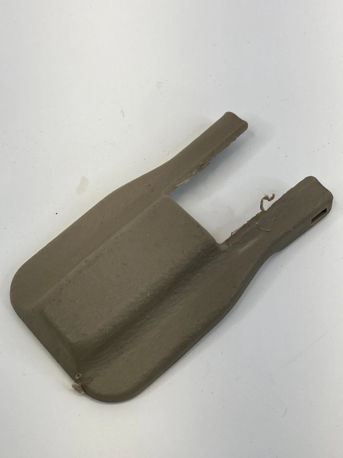 1999 2000 2001 2002 ACURA RL FRONT LEFT SEAT TRACK END COVER CAP TRIM PANEL OEM