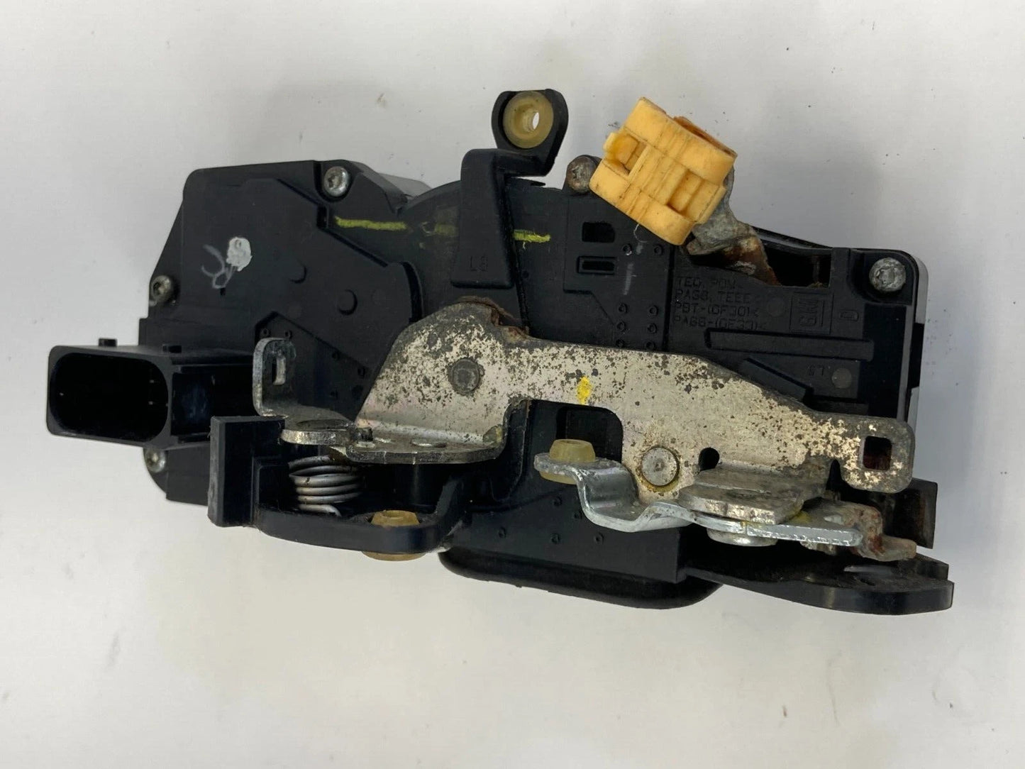 2004-2006 CADILLAC SRX FRONT LEFT DRIVER SIDE DOOR LOCK LATCH ACTUATOR L15817041