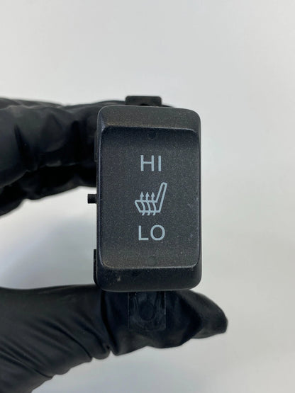 03-07 HONDA ACCORD SEDAN CENTER CONSOLE HEATED SEAT BUTTON SWITCH M22831 OEM