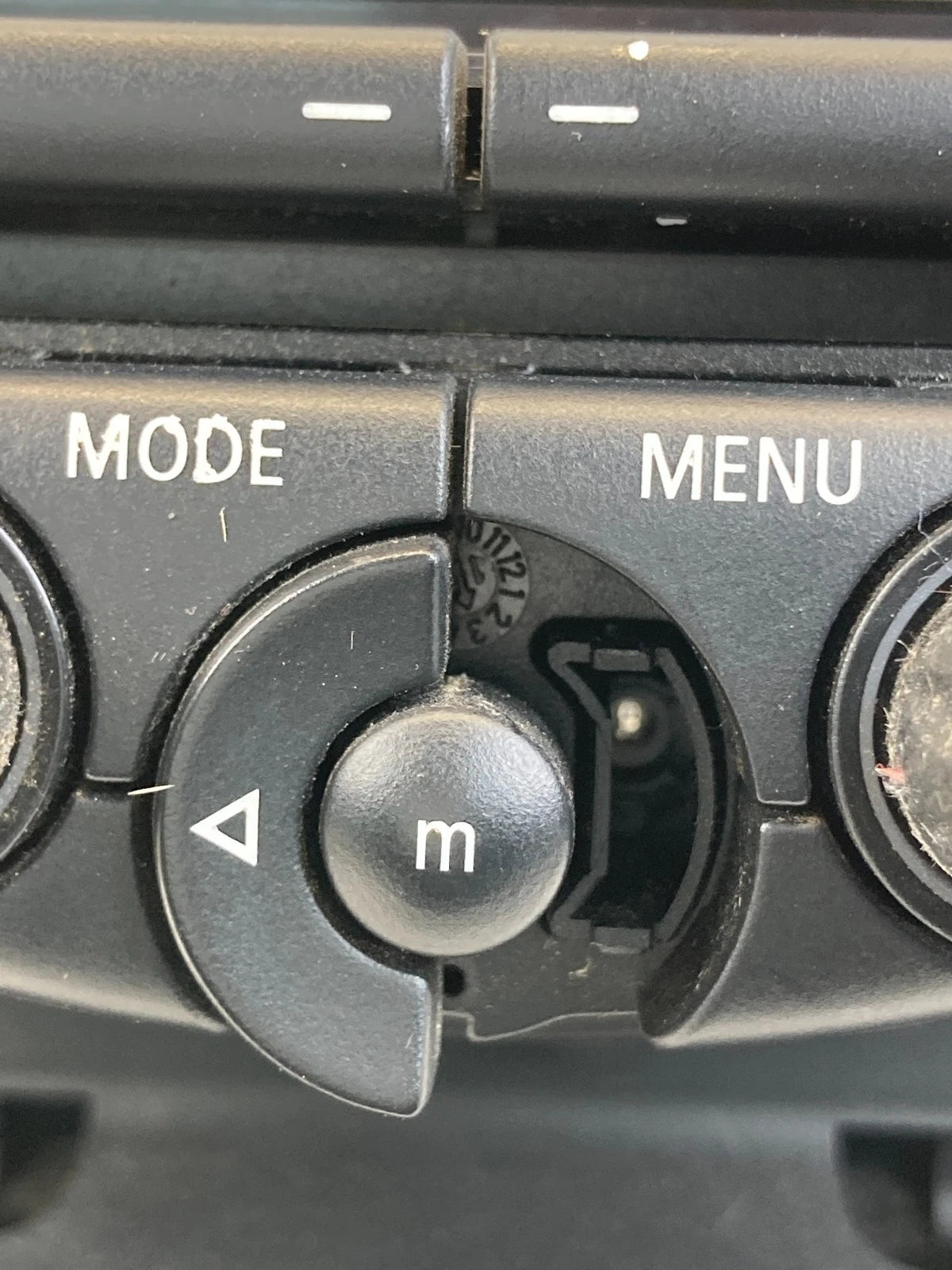 2011-2013 MINI COOPER RADIO AM/FM CD PLAYER RECEIVER BOOST 65123456761 OEM