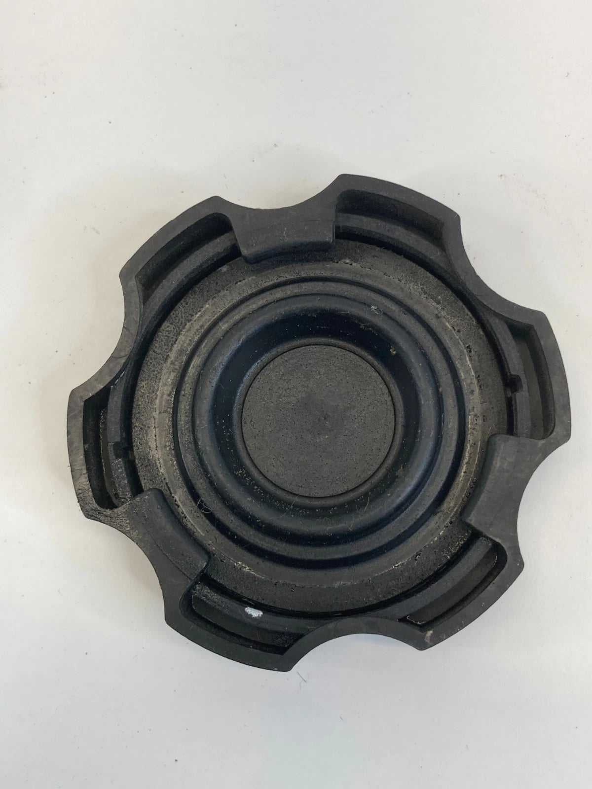 2009-2015 CADILLAC CTS BRAKE MASTER CYLINDER FLUID RESERVOIR COVER CAP LID OEM