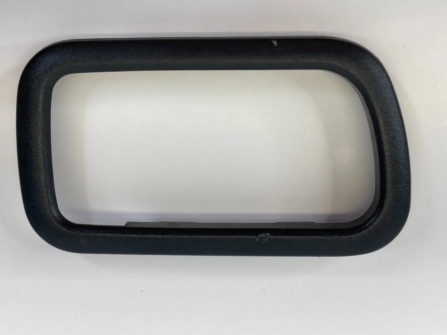 2001-2002 NISSAN PATHFINDER REAR LEFT SIDE INTERIOR DOOR HANDLE TRIM BEZEL OEM