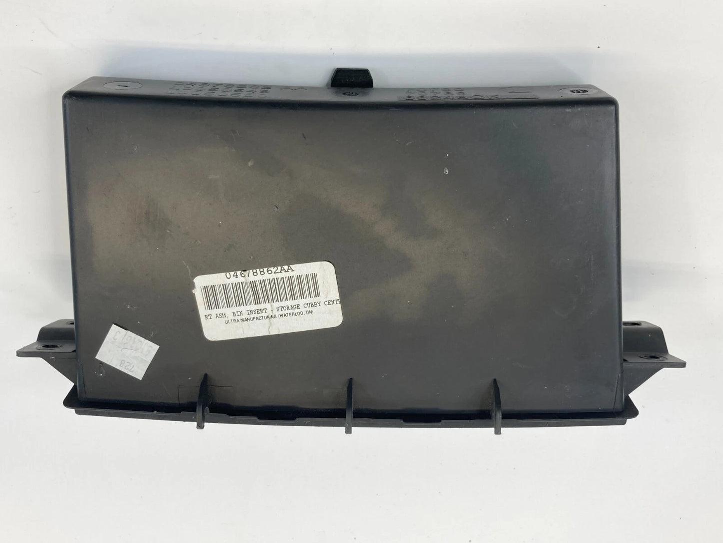 2008-2010 CHRYSLER TOWN & COUNTRY CENTER DASH INSERT STORAGE BIN BOX 04678862AA