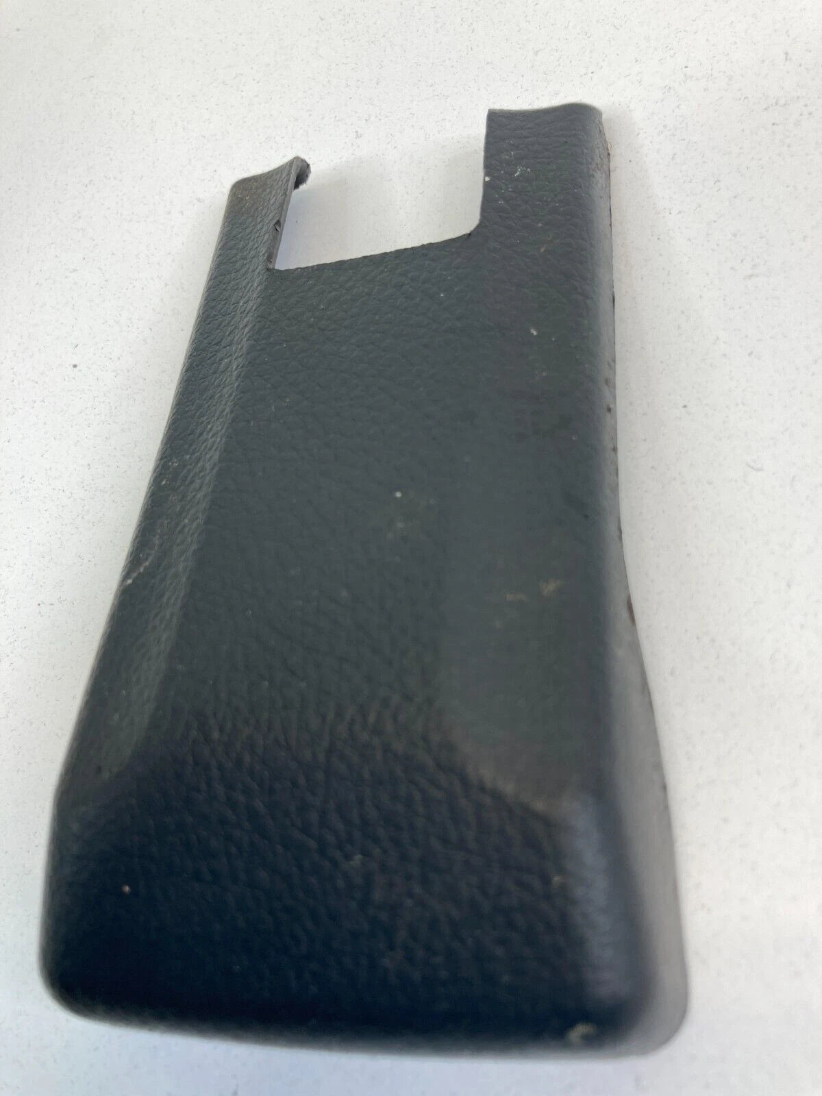 03-07 NISSAN MURANO FRONT RIGHT PASSENGER SEAT TRACK COVER TRIM 87507-CA000 OEM