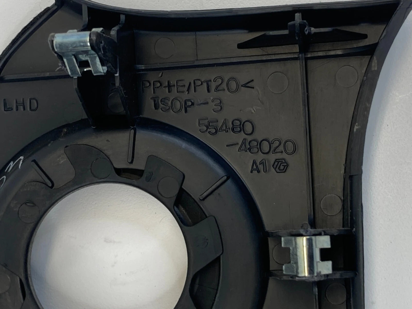 1999-2003 LEXUS RX300 IGNITION LOCK SWITCH RING COVER TRIM BEZEL 55480-48020 OEM