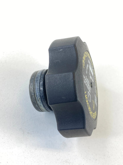 1999-2005 PONTIAC GRAND AM COOLANT RADIATOR OVERFLOW RESERVOIR CAP LID 15075118