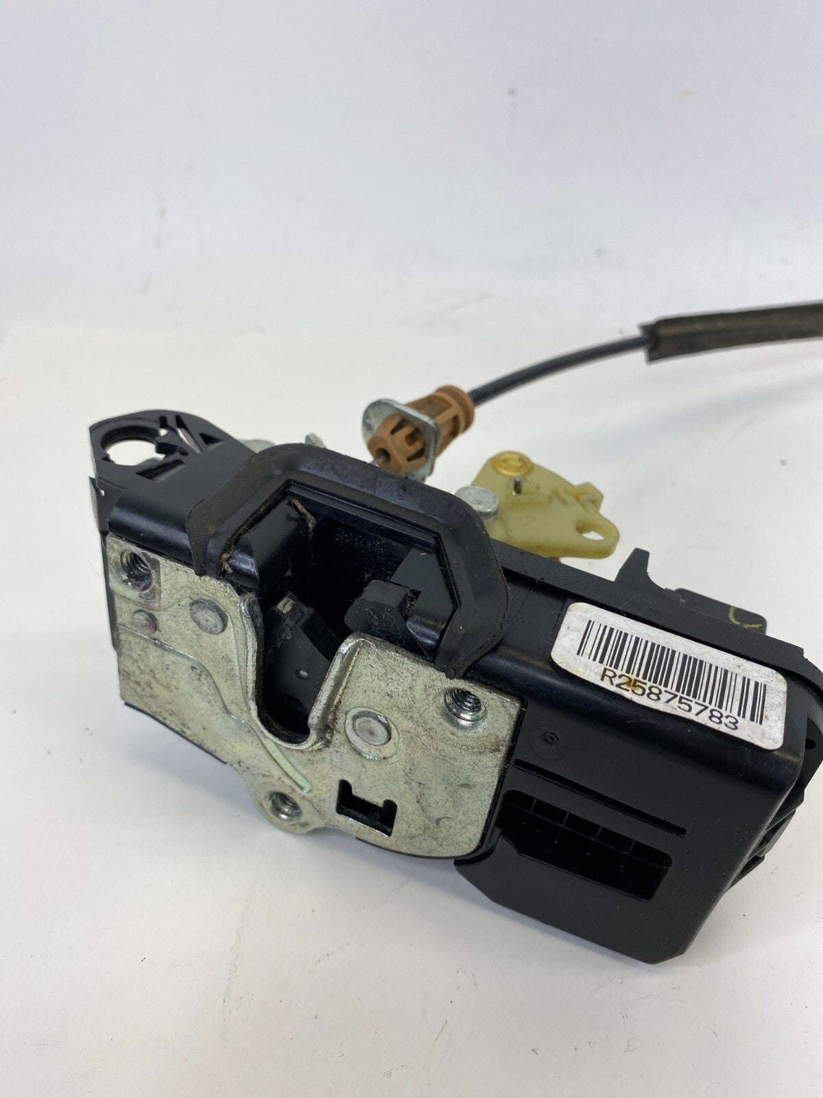 08-10 Saturn Vue Front Right Passenger Side Door Lock Latch Actuator 25875783