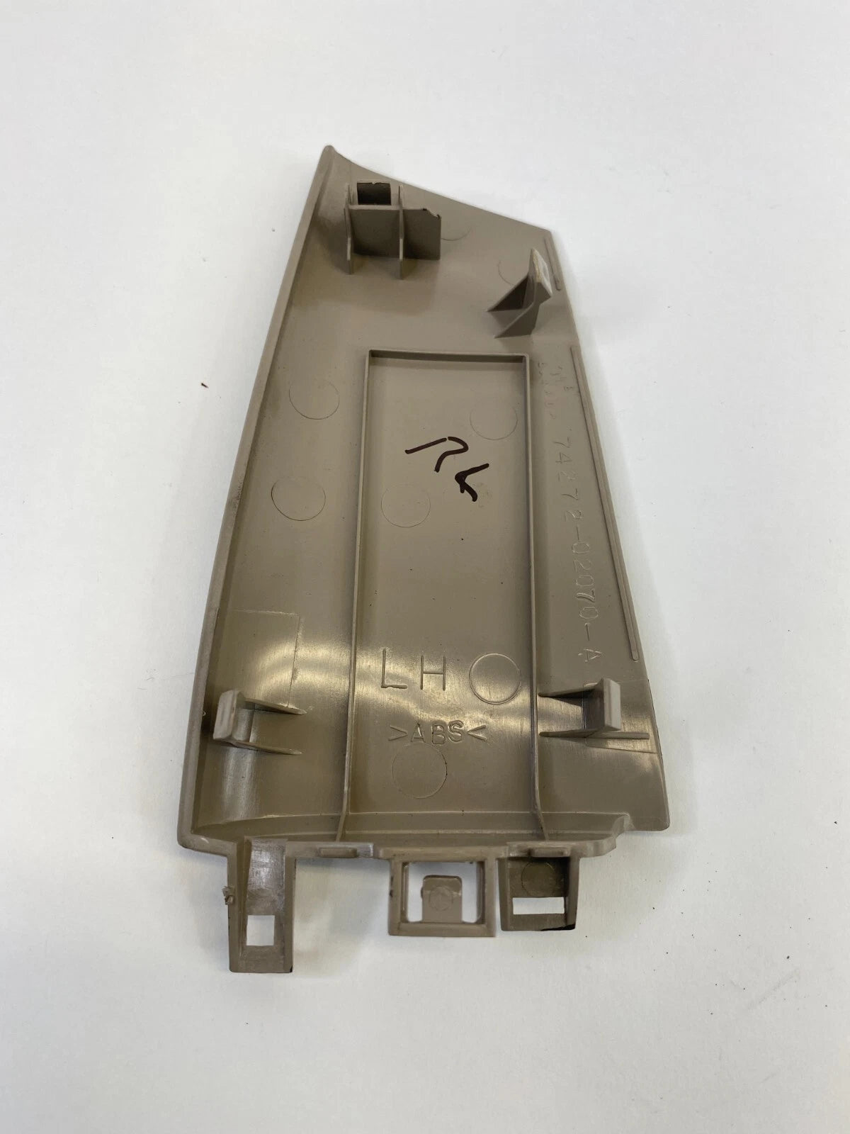 2003-2008 TOYOTA COROLLA REAR LEFT DOOR PANEL COVER BEZEL MOLDING 74272-02070-A