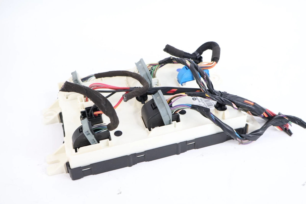2012 12 CHRYSLER 300 DODGE CHARGER BODY CONTROL MODULE UNIT BCM BCU 68154472AB