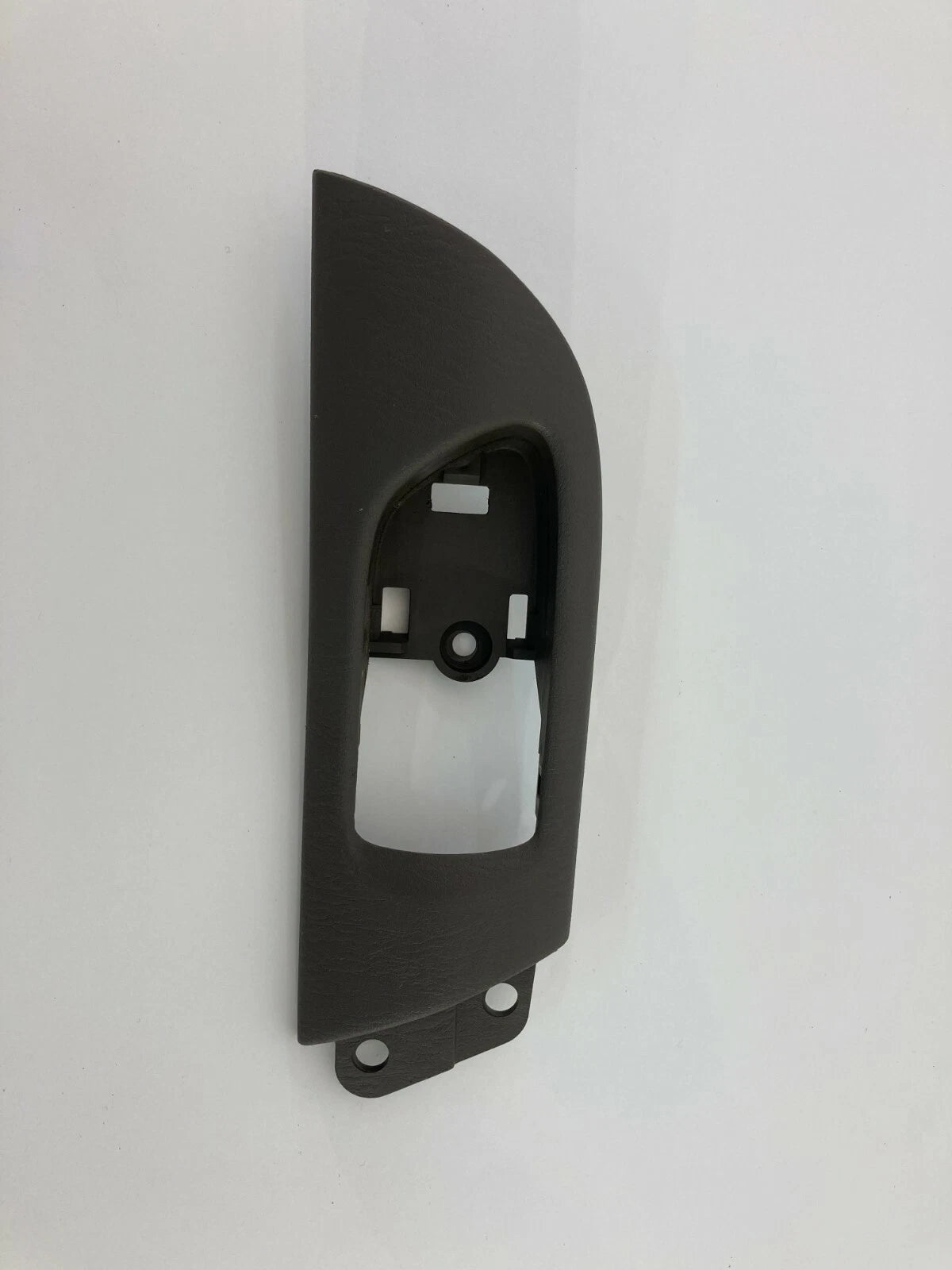 1998-2005 LEXUS GS300 REAR RIGHT PASSENGER SIDE INNER DOOR HANDLE BEZEL TRIM OEM