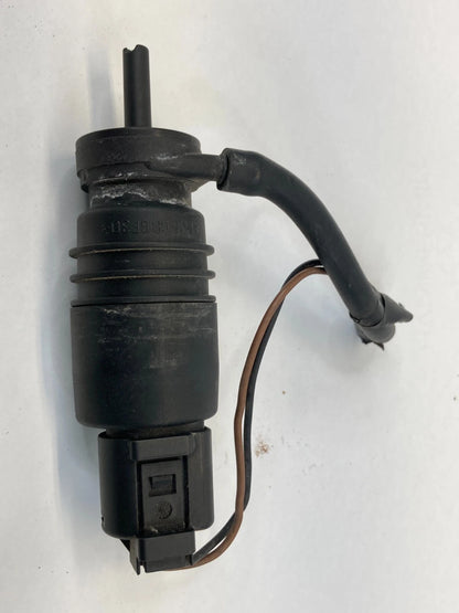 2004-2017 BMW X3 2007-2012 325I FRONT WINDSHIELD WASHER WASH PUMP 1813914725