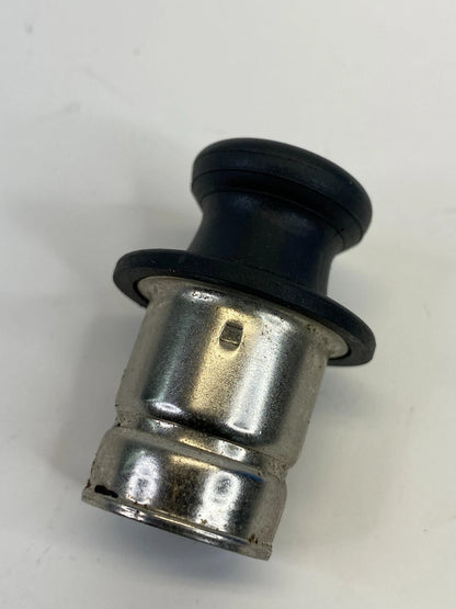 2005-2008 HYUNDAI TUCSON POWER OUTLET CIGARETTE LIGHTER SOCKET ASSEMBLY OEM