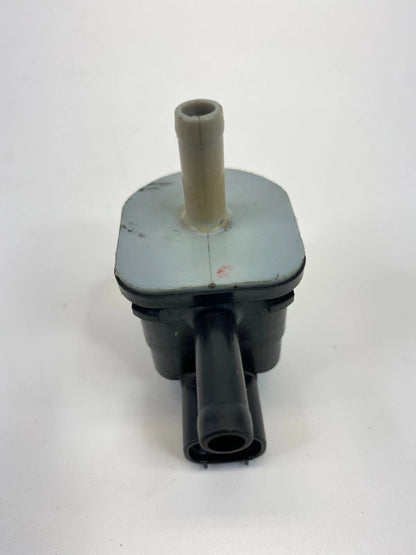 2010-2012 MAZDA CX-7 VACUUM CANISTER PURGE SOLENOID VALVE 136200-7101 OEM