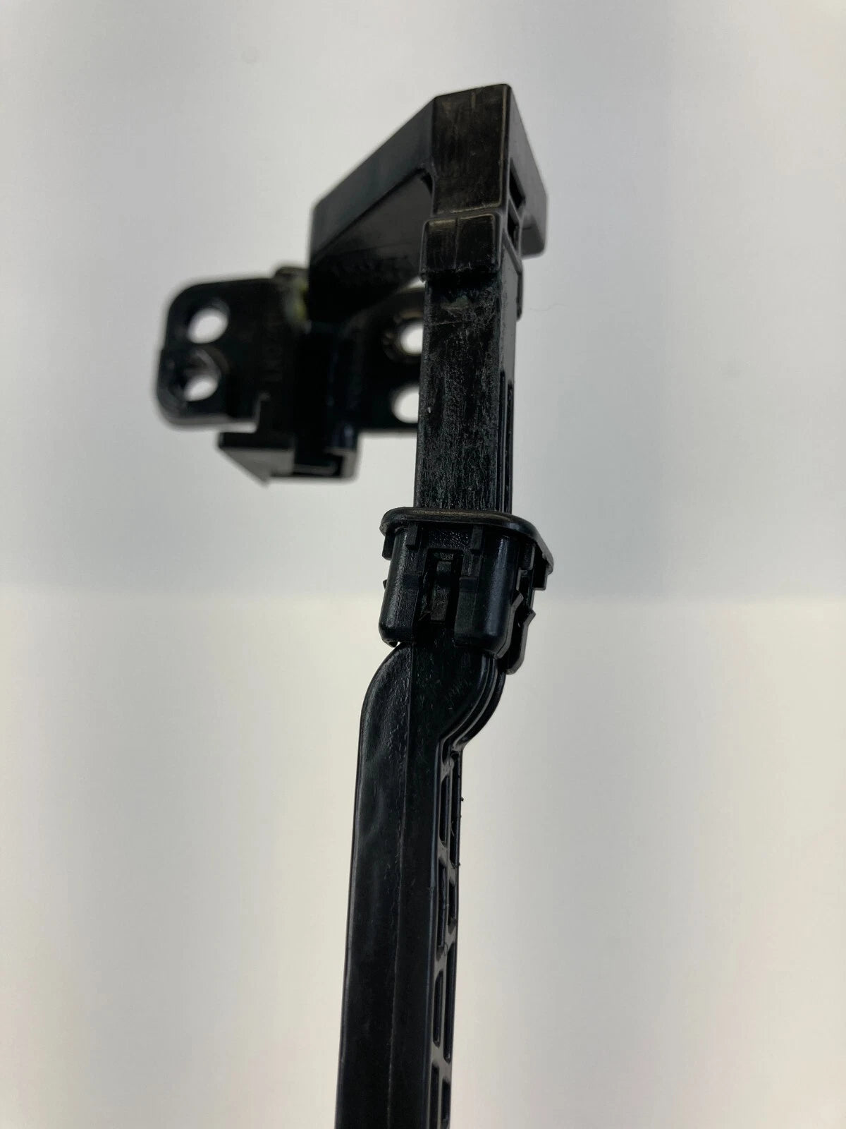 2012-2015 KIA OPTIMA DASH GLOVE BOX HANDLE LOCK LATCH RELEASE 84520-4C000 OEM