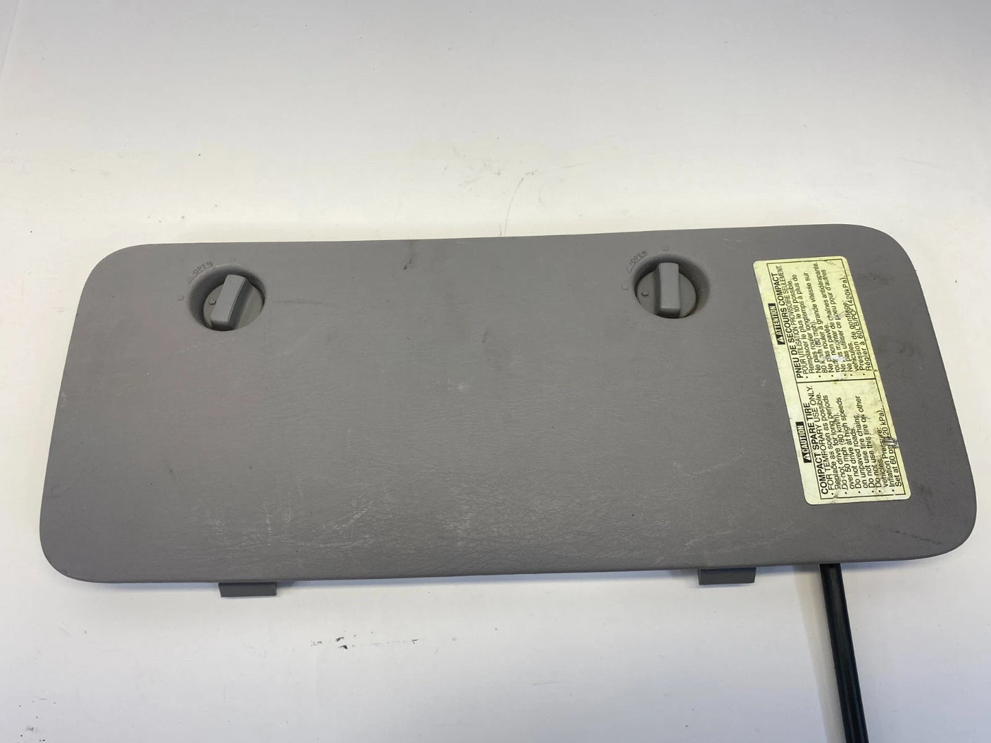 2004-2010 TOYOTA SIENNA EMERGENCY SPARE TIRE JACK & TOOL KIT 64707-AE010 OEM