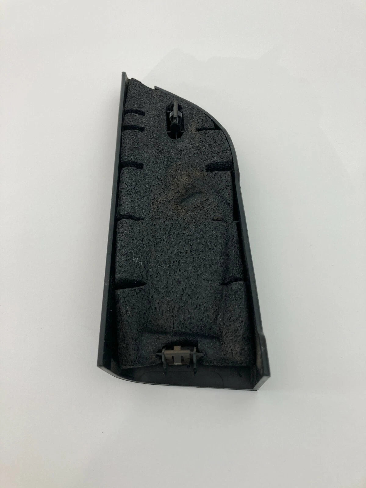 08-10 CHRYSLER TOWN & COUNTRY FRONT RIGHT INNER DOOR MIRROR CORNER COVER TRIM