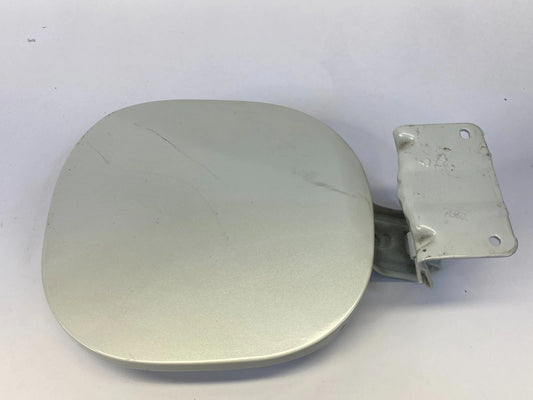 2009-2014 NISSAN MURANO WHITE GAS FUEL FILLER DOOR TANK LID COVER FLAP OEM