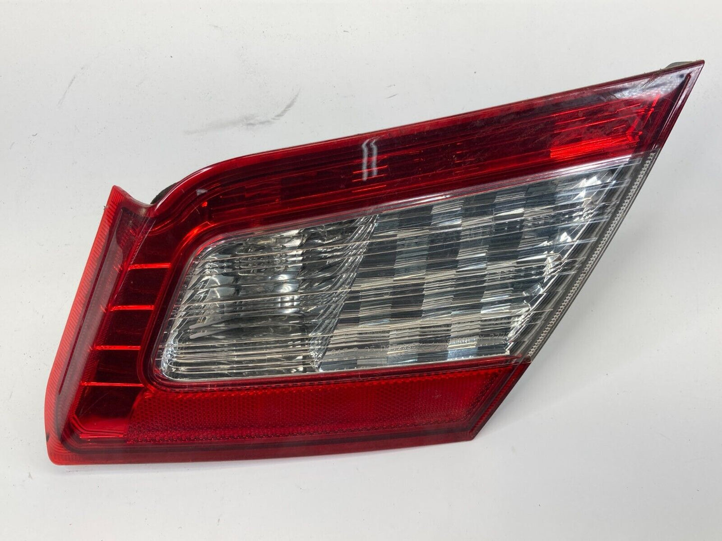 2009-2012 Mitsubishi Galant Right Side Inner Tail Light Taillight Lamp 8330A414